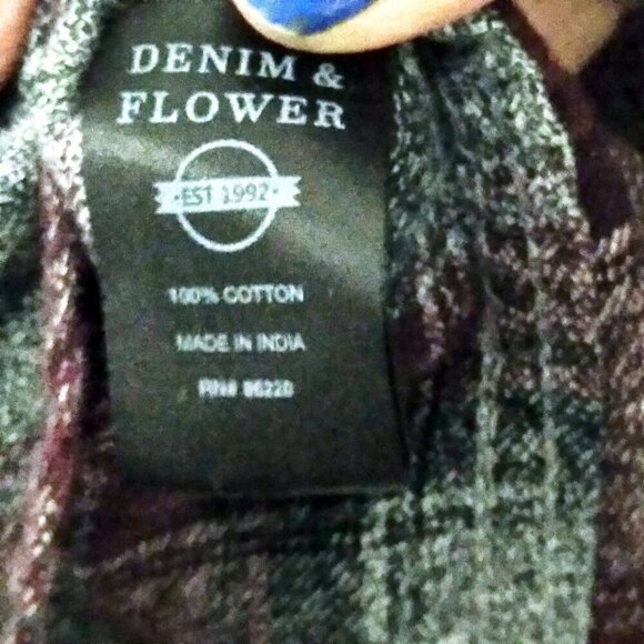 Burgundy & Grey Plaid Midweight Flannel Shirt  Super Soft & Stylish Details XL - Picture 7 of 9